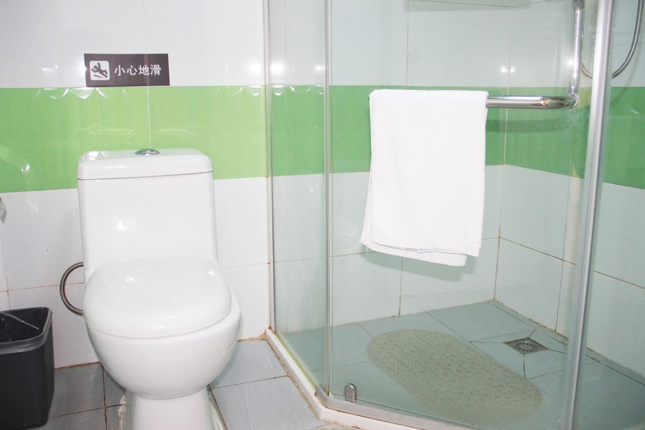 7Days Inn Ezhou Wuchang Avenue Dongjiang International Dış mekan fotoğraf